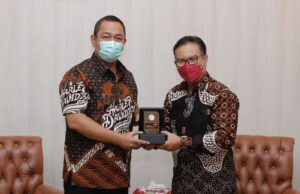 Badan Kependudukan dan Keluarga Berencana Nasional (BKKBN) akan menjadikan Kota Semarang sebagai pilot project pendataan keluarga