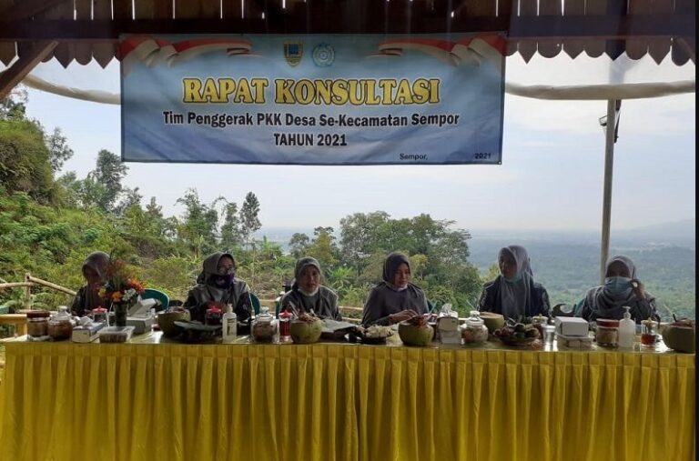 Ibu Ketua Tim PKK Promosikan Wisata Kebumen