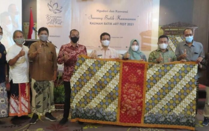 Sarung Batik Kaumanan Hadir dengan Keindahan Etnik, ini Filosofinya