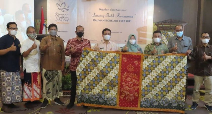 Sarung Batik Kaumanan Hadir dengan Keindahan Etnik, ini Filosofinya