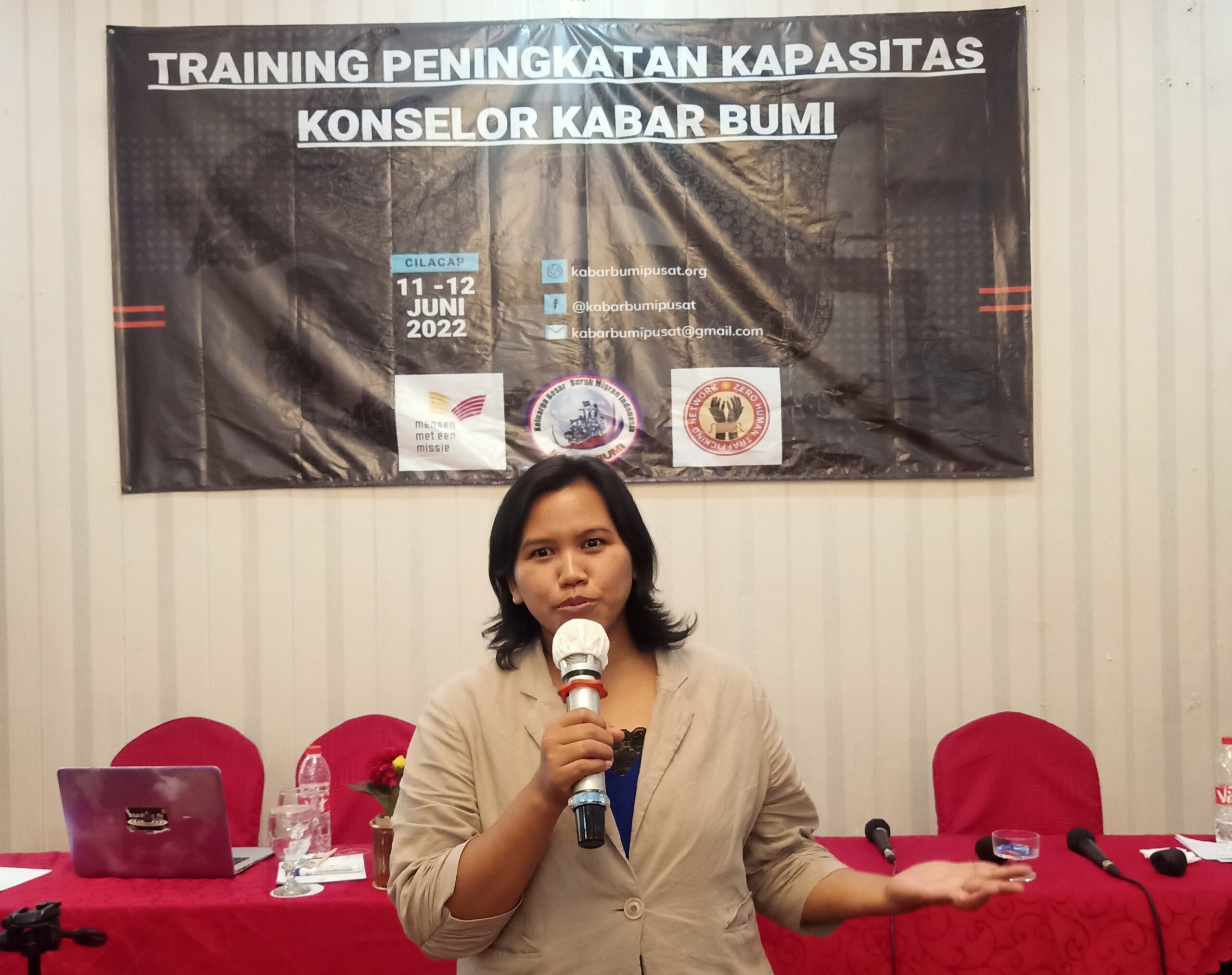 KABAR BUMI Ciptakan Konselor Buruh Migran Indonesia Melalui Training Paralegal