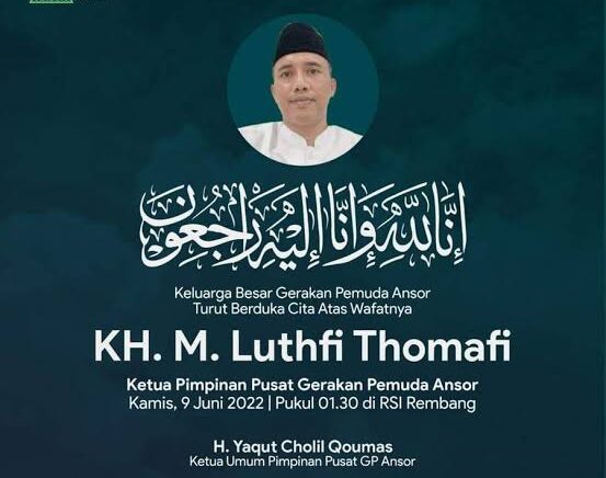Ribuan Pelayat Iringi Pemakaman KH Lutfi Thomafi