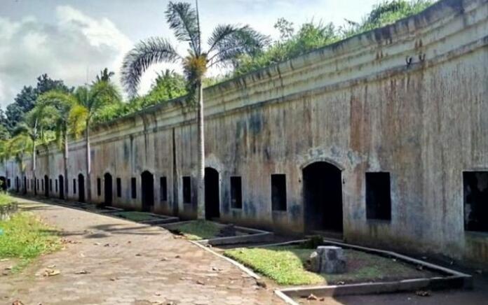 Benteng Pendem Cilacap, Peninggalan Masa Kolonial yang Eksotis dan Mistis
