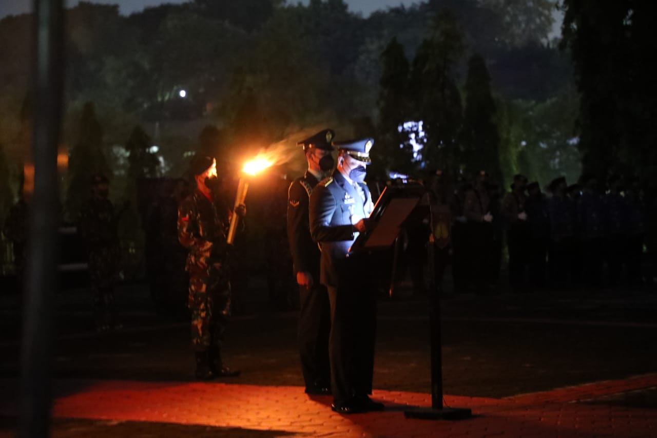 Malam Renungan Suci, Ganjar : Jangan Sia-siakan Kemerdekaan