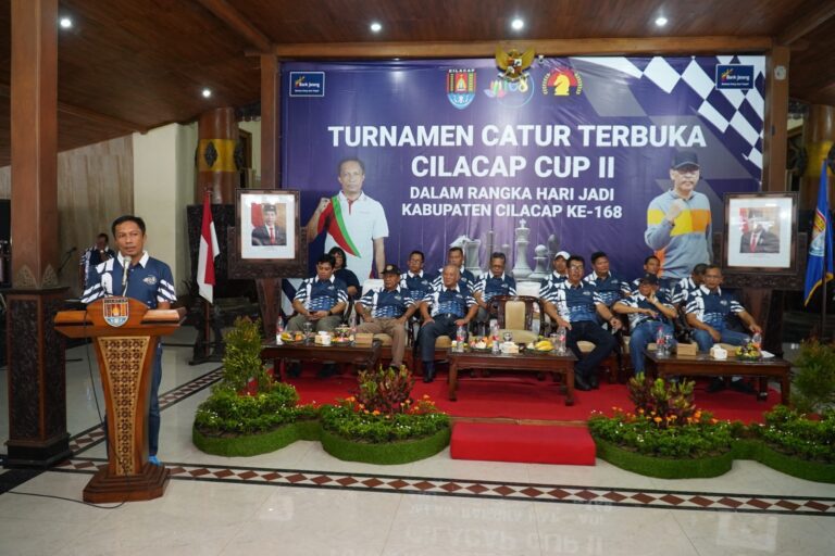 Awaluddin Murri Membuka Turnamen Catur Terbuka Cilacap Cup II Tahun 2024: Akan Menjadi Agenda Rutin